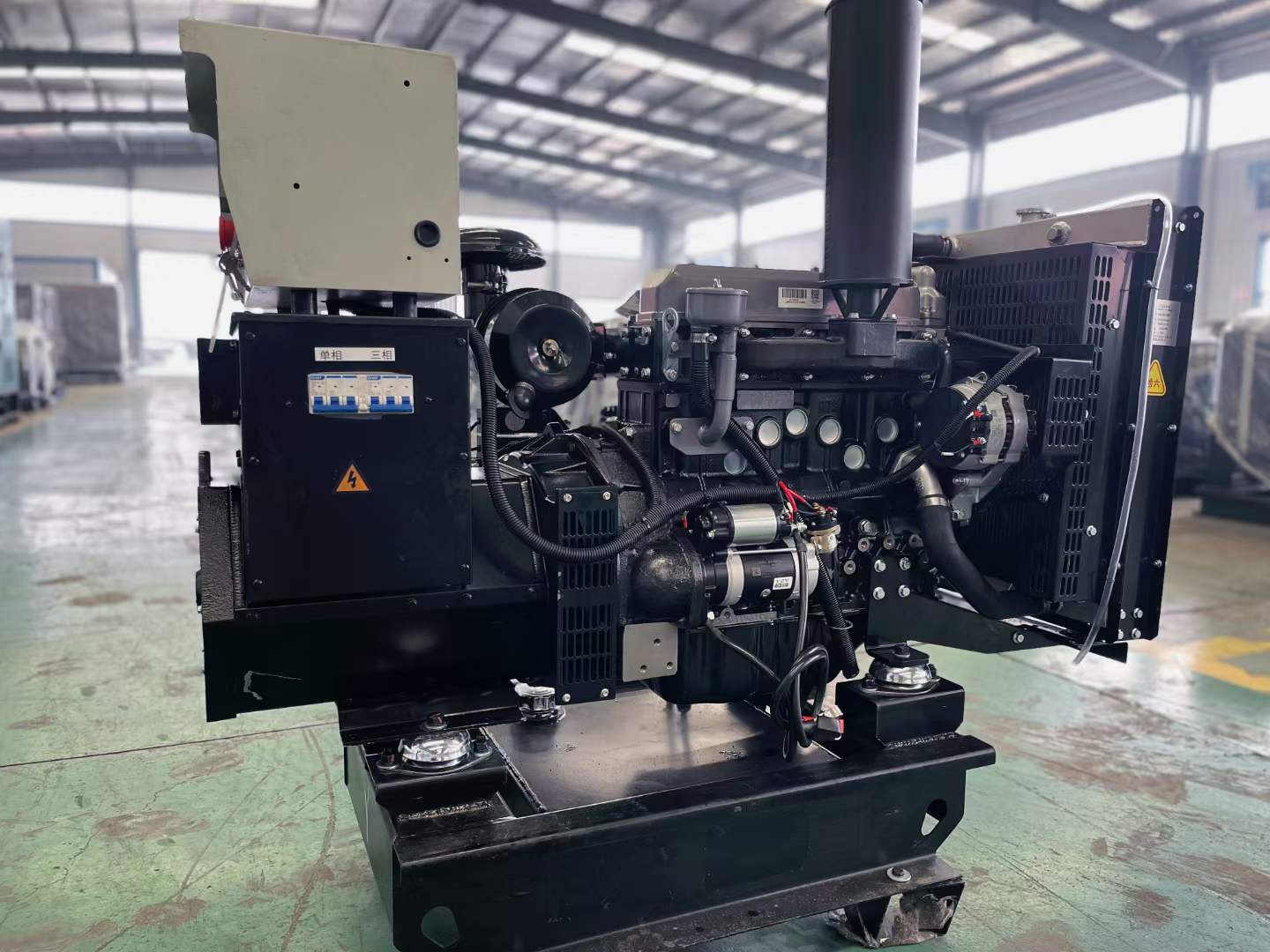 广陵如何降低电感性负载对发电机的影响？