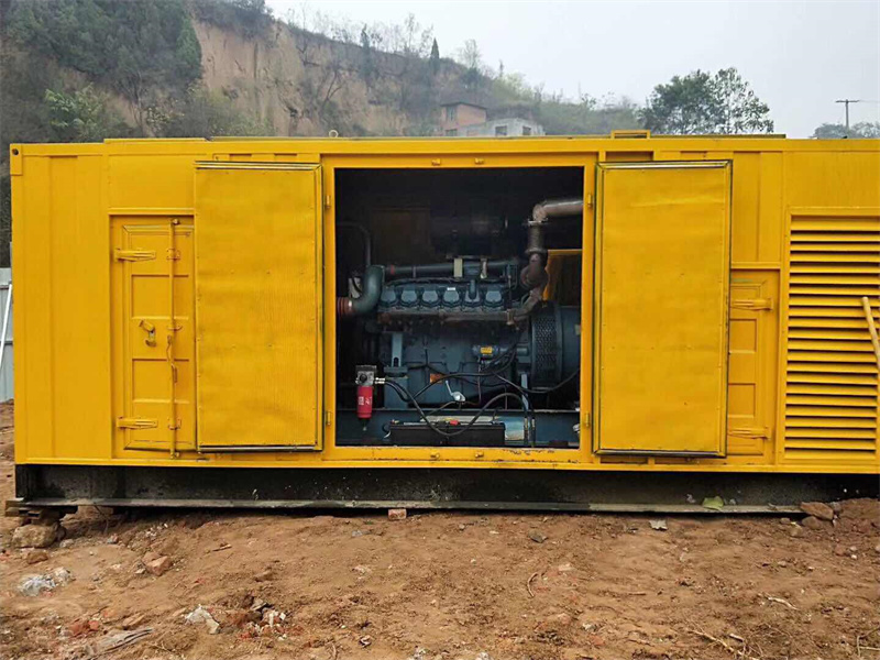 广陵发电机租赁冷却液的沸点降低到多少时需要更换