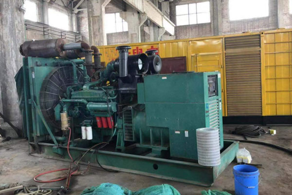 广陵发电机组的空气滤清器应该如何保养？