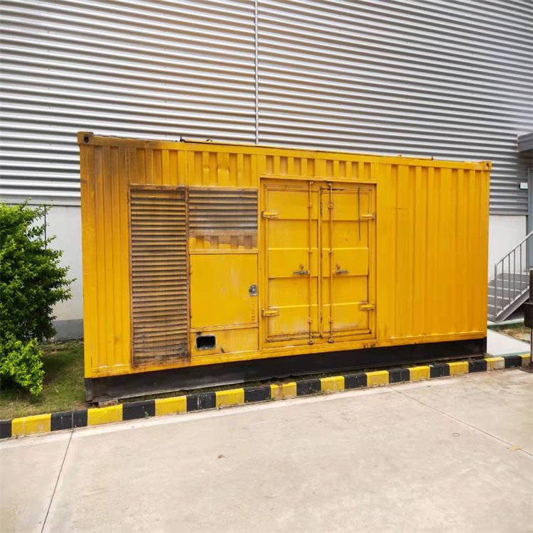 广陵柴油发电机组在冬季启动前如何对燃油系统进行预热？